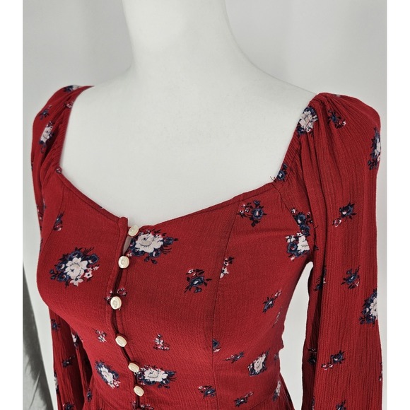 Hollister Retro Y2K Red Smocked Front Floral Buttoned Crop Top Womens Size Small - Picture 3 of 7